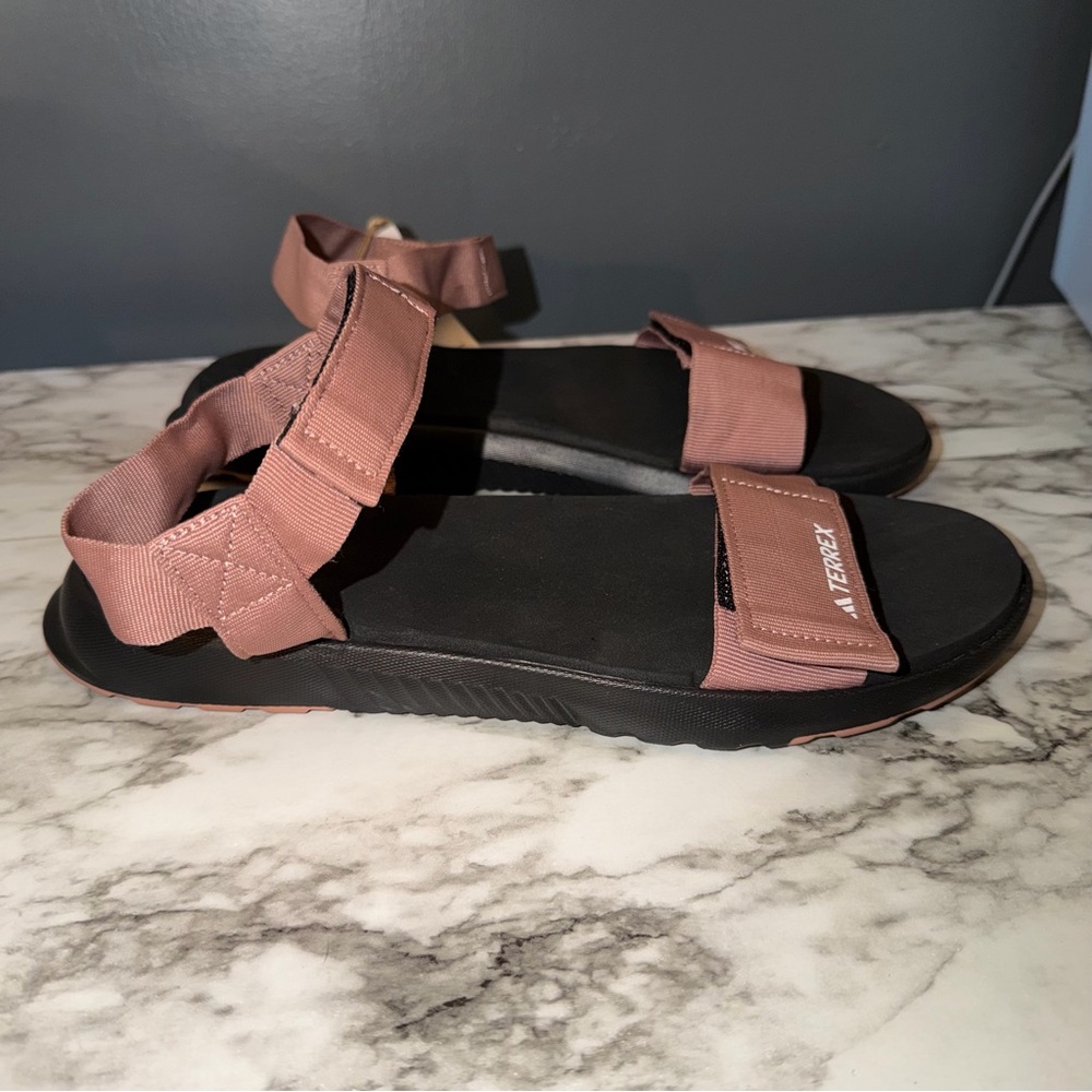 Adidas Terrex sandals - Picture 2 of 8